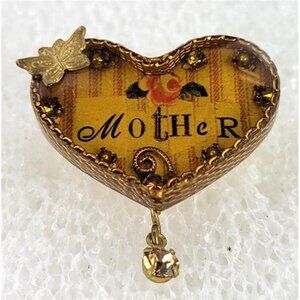 Maximal Art Heart Brooch Mother Amber Resin Butterfly Rhinestones 30mm Vintage